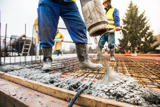 Best Concrete Patio Contractor  in Algonac, MI